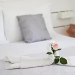 Aurora 3*