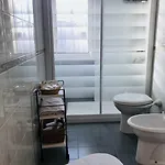 Alojamento de Acomodação e Pequeno-almoço Aurora Bari