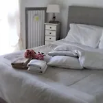 Aurora Bed & Breakfast 3*