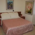 Aurora 3* Bari