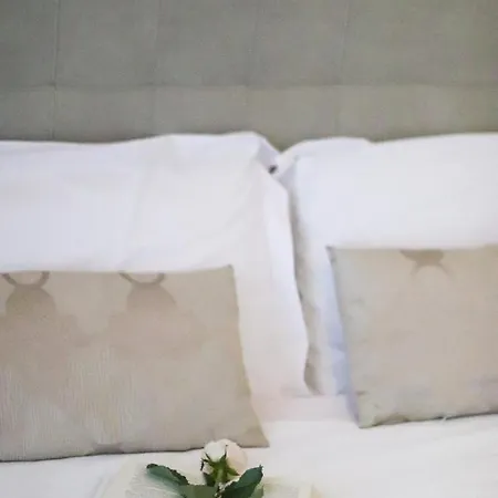 Bed & Breakfast Aurora 3*
