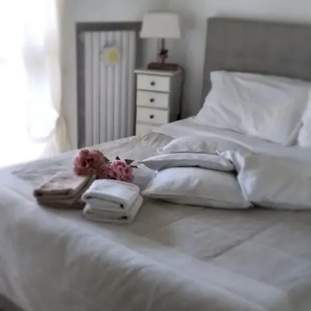 Aurora Bed & Breakfast 3*