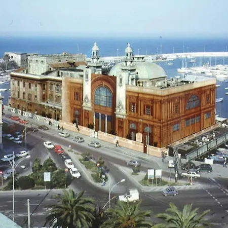 Aurora 3* Bari