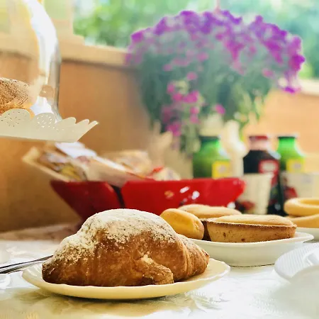 Aurora Bed & Breakfast Bari