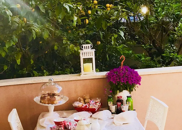 Aurora Couette-café 3*