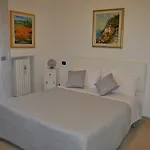 Aurora فندق مبيت وإفطار