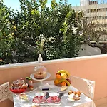 Aurora فندق مبيت وإفطار