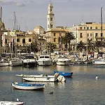 Aurora فندق مبيت وإفطار باري