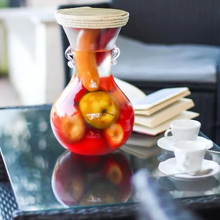 Aurora فندق مبيت وإفطار 3*