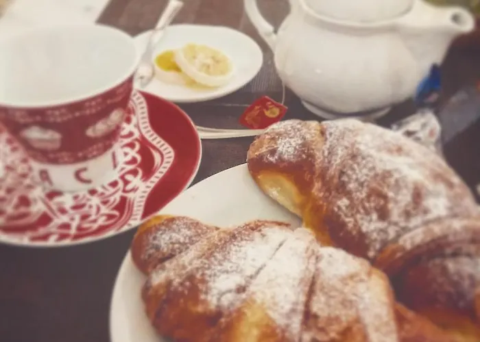 Aurora Bed & Breakfast